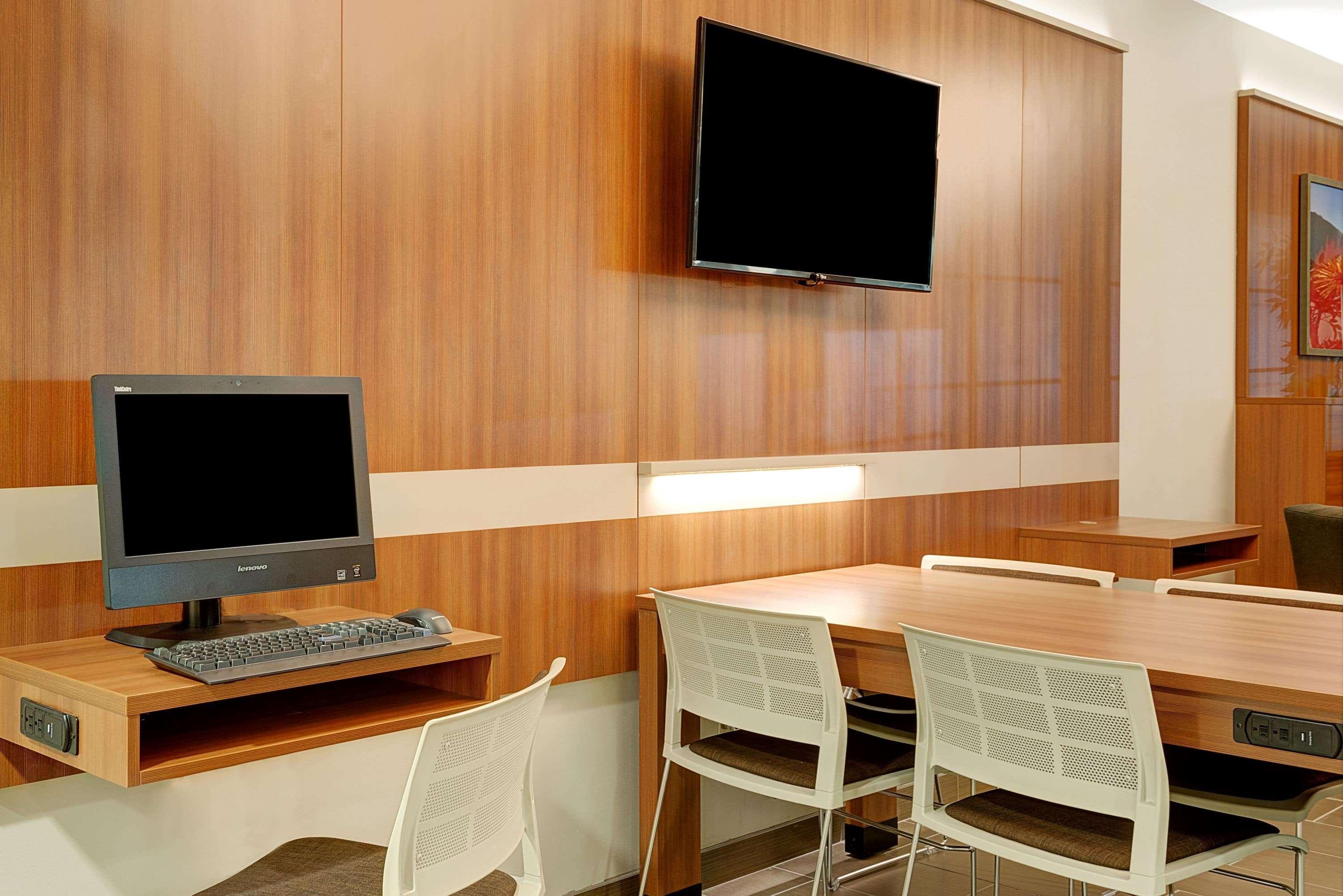 Microtel Inn & Suites By Wyndham Philadelphia Airport Ridley Park Eksteriør bilde