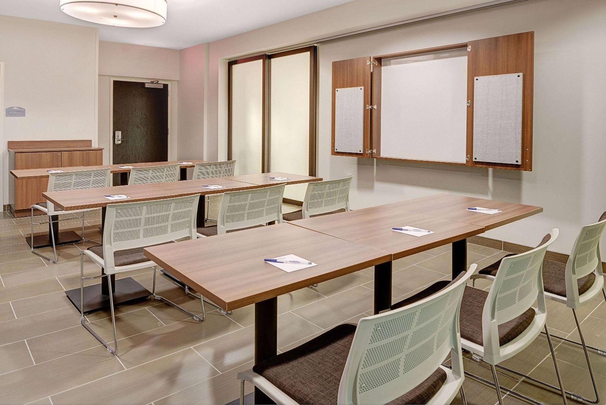 Microtel Inn & Suites By Wyndham Philadelphia Airport Ridley Park Eksteriør bilde